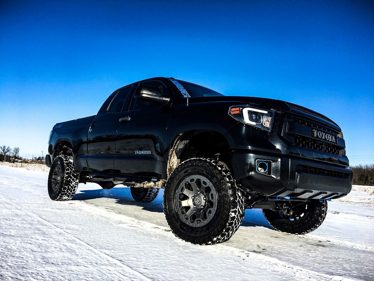 2019 Toyota Tundra - Black Rhino WARLORD - Gray | Wheel Pros