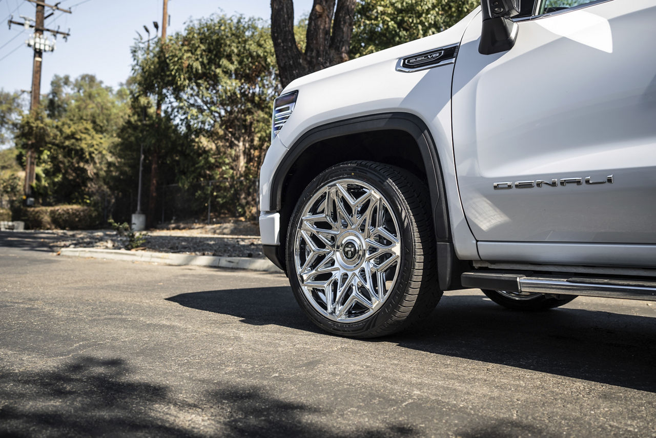 2024 GMC Sierra Denali