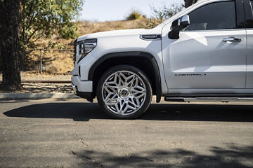 2024 GMC Sierra Denali