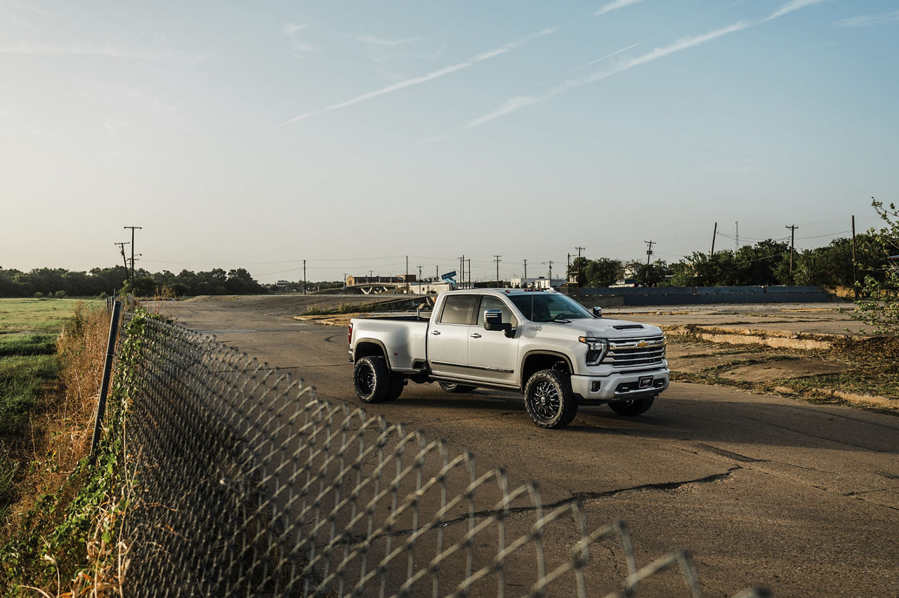 2024 Chevrolet 3500 High Country DRW