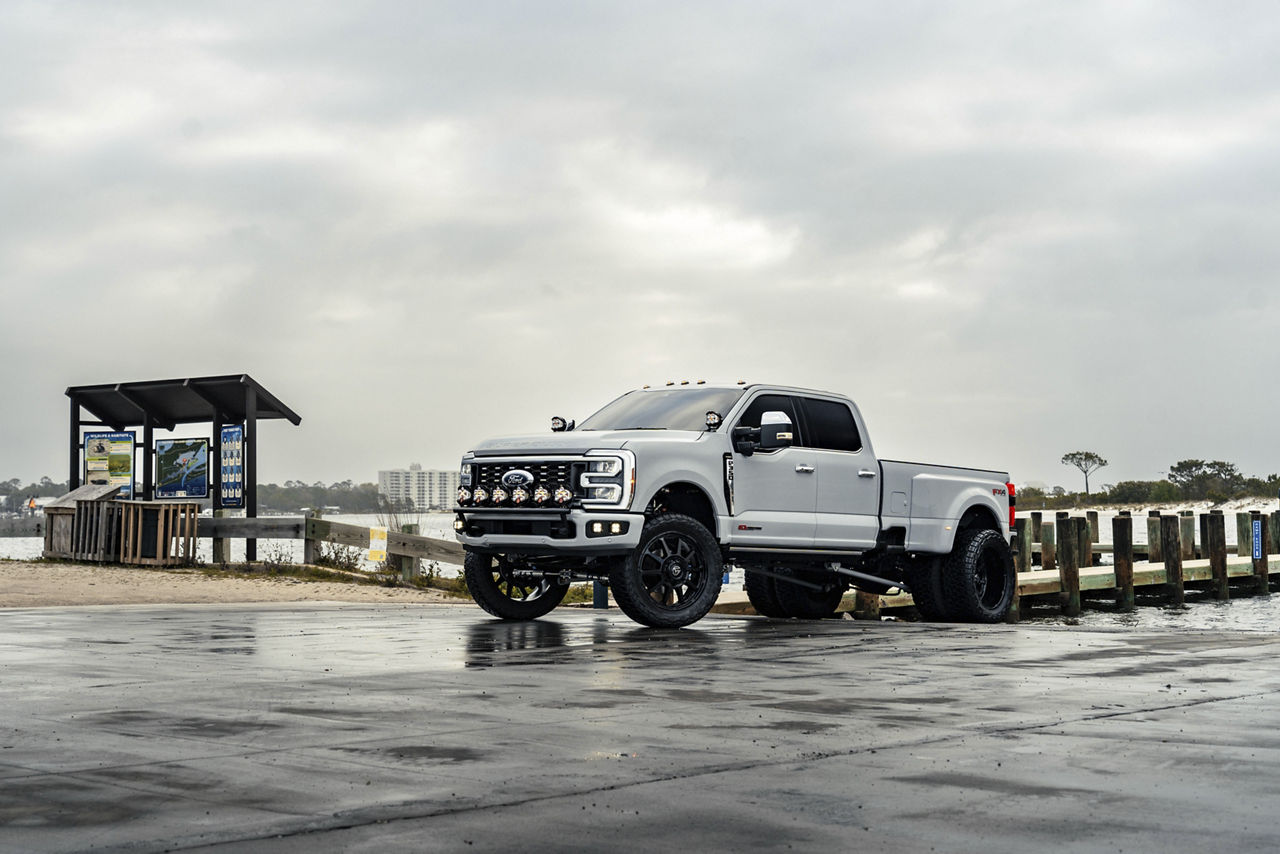 2025 Ford F350