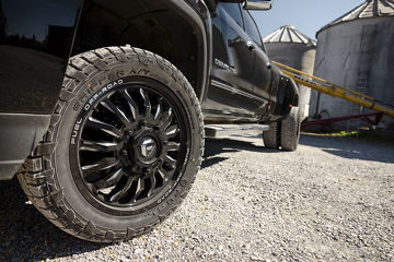 2023 GMC Sierra  Denali