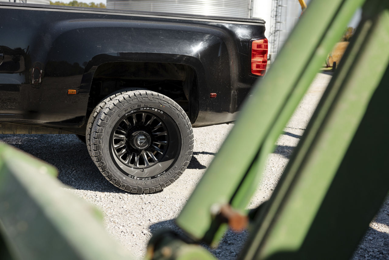 2023 GMC Sierra  Denali