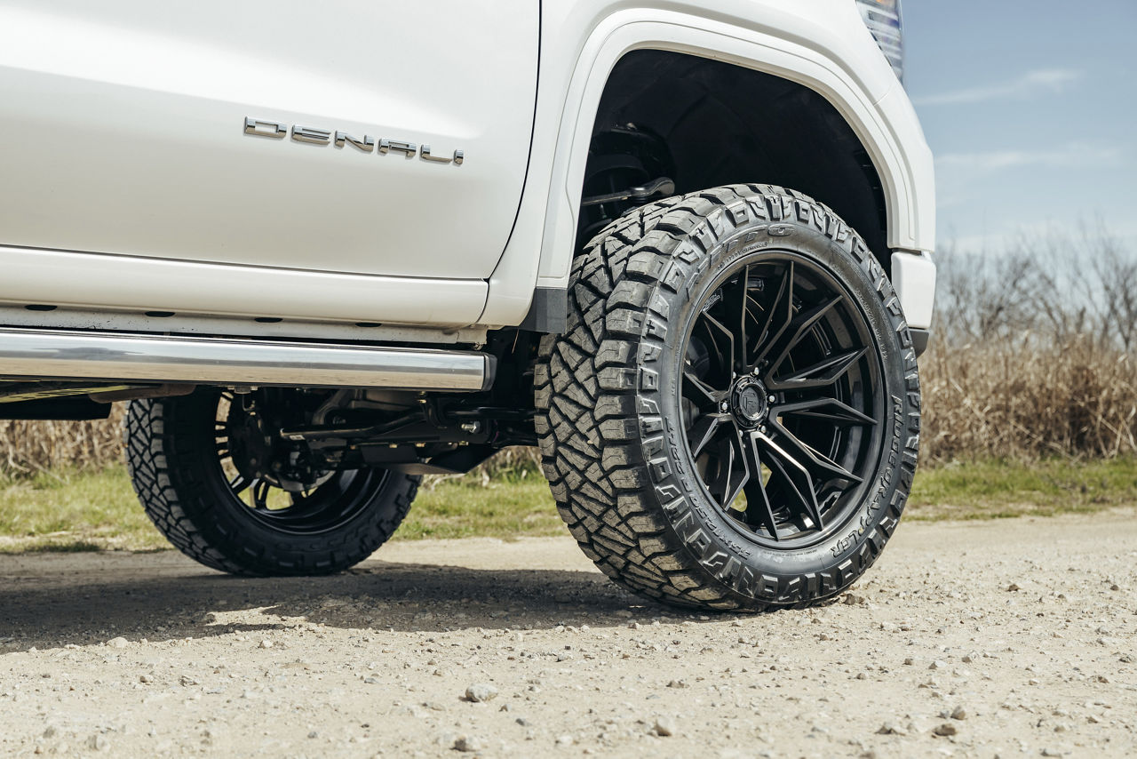 2024 GMC Sierra Denali