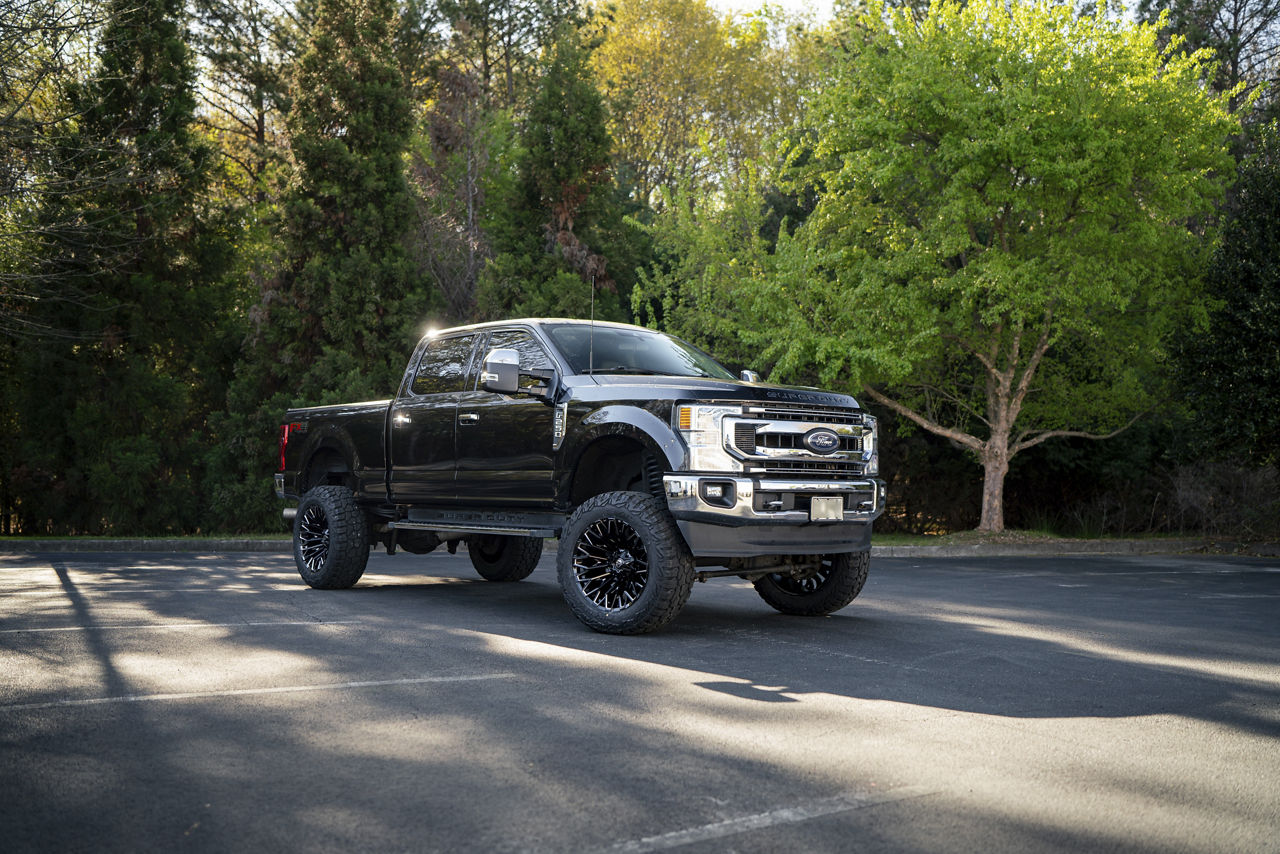 2022 Ford F250 - Fuel STRIKE - Black | Wheel Pros