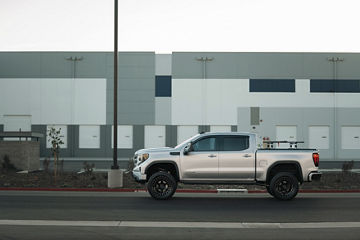 2023 GMC Sierra Denali