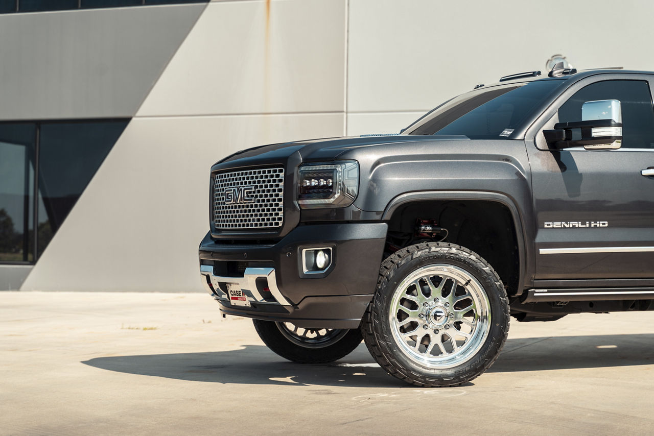 2015 GMC Sierra Denali