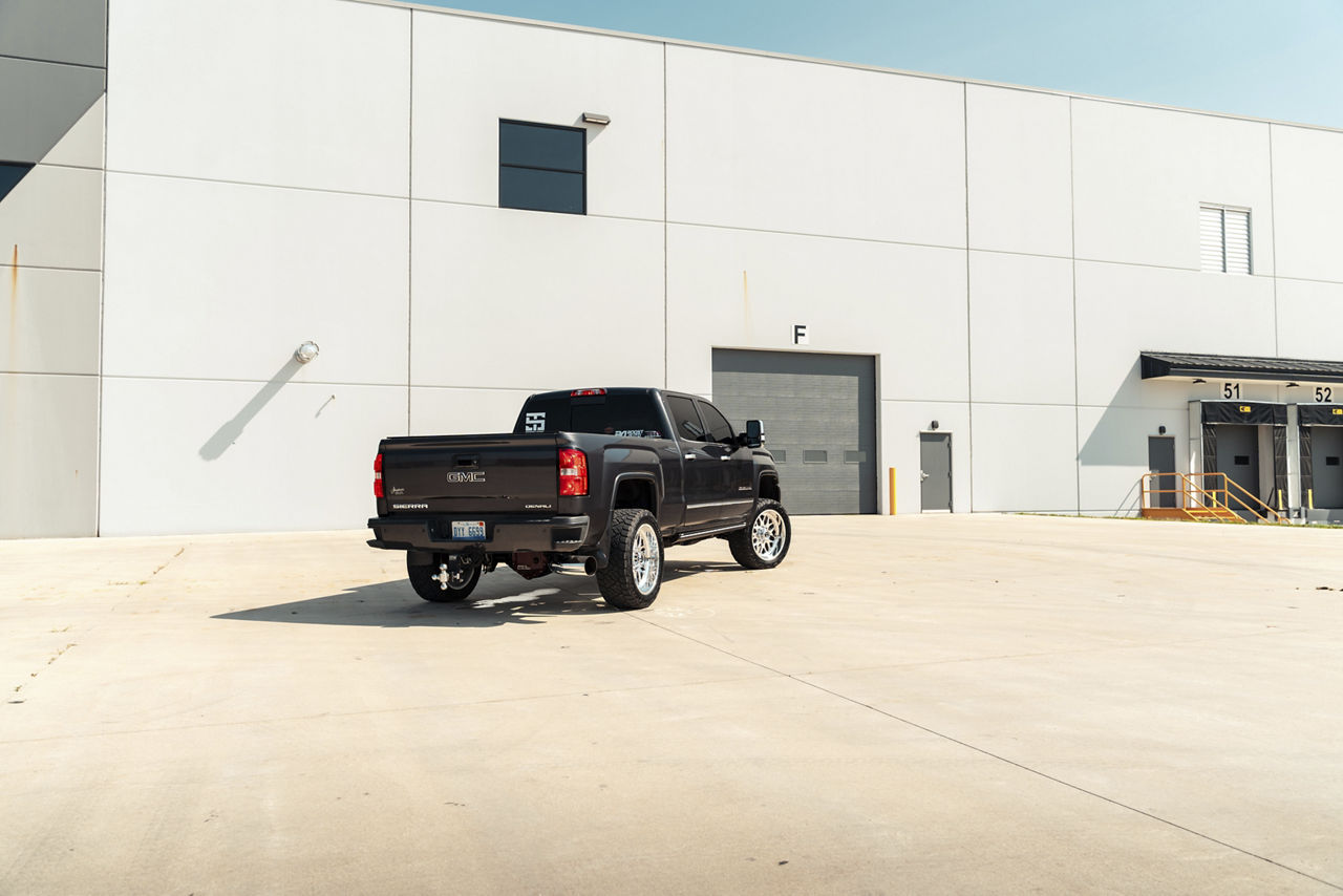 2015 GMC Sierra Denali