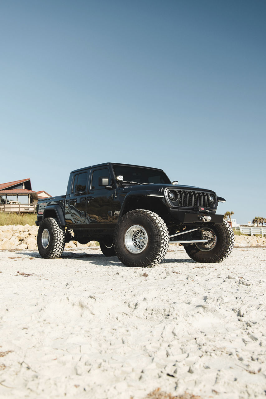 2025 Jeep Gladiator