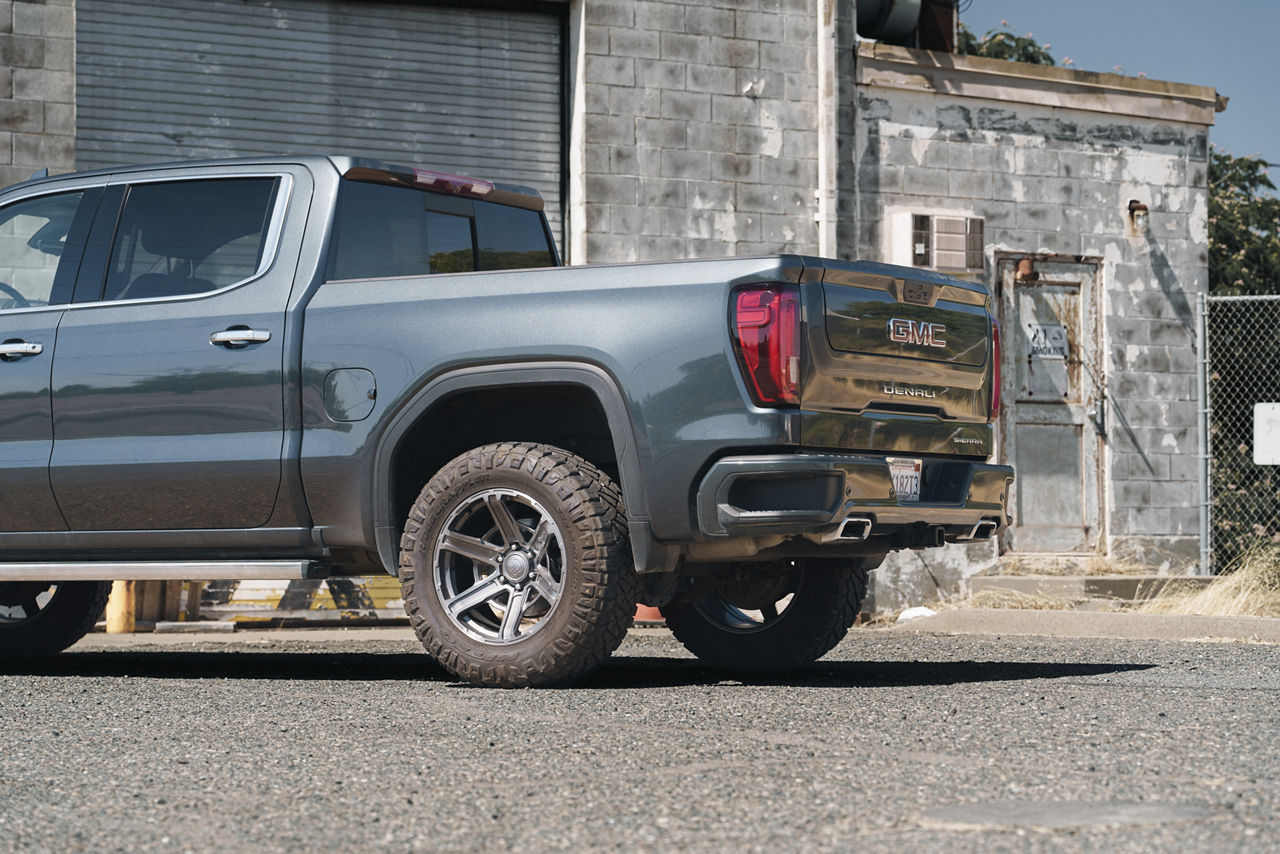 2022 GMC Sierra Denali