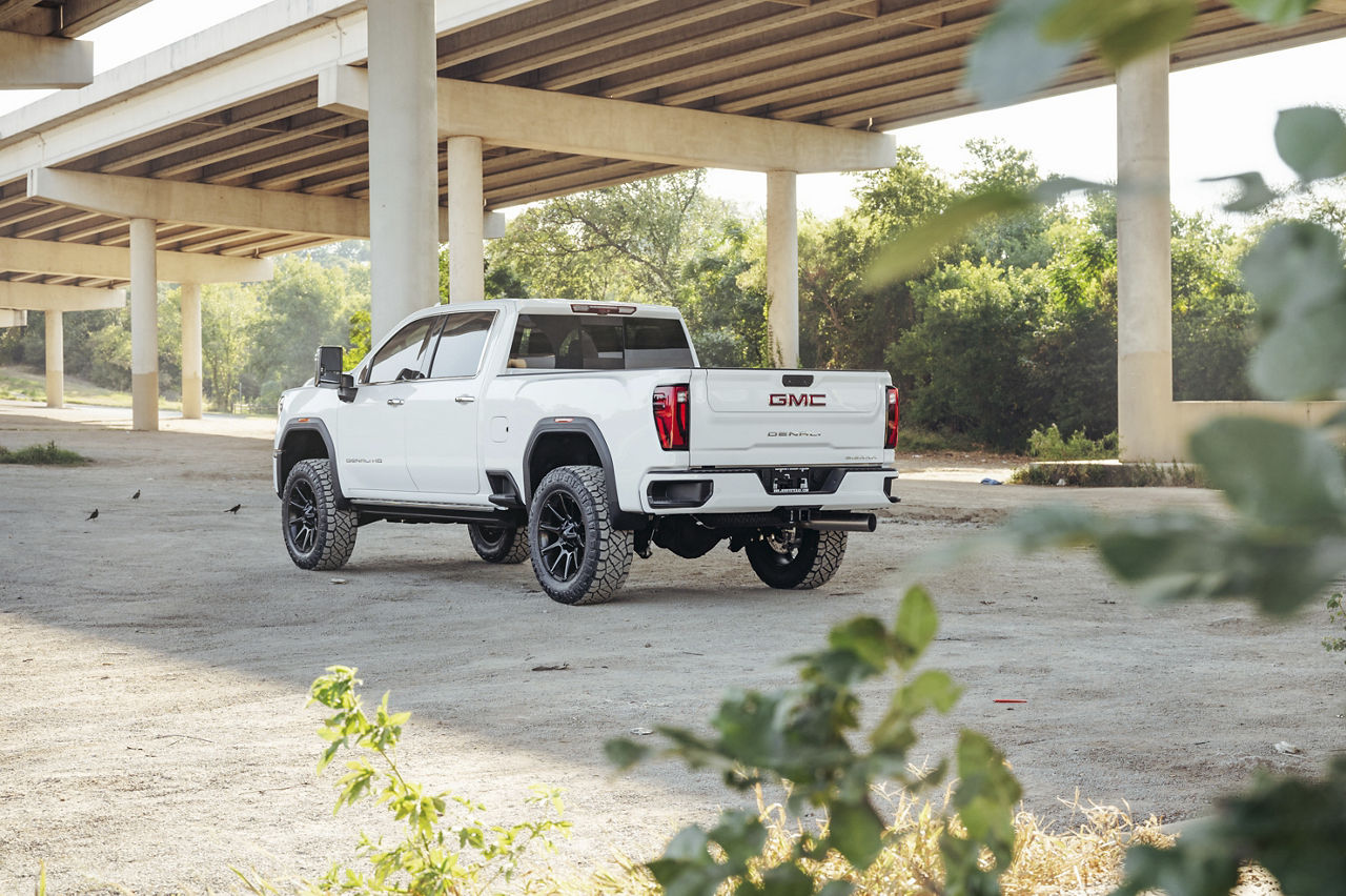 2024 GMC Sierra Denali