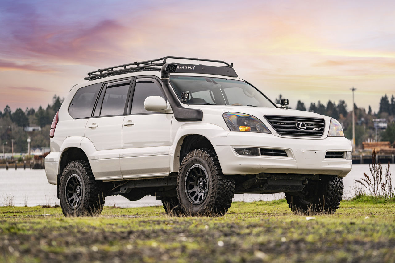 2006 Lexus GX470 - Fuel VECTOR - Black | Wheel Pros