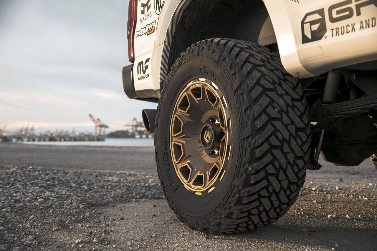 2017 Ford F250 - Fuel VENGEANCE - Bronze | Wheel Pros