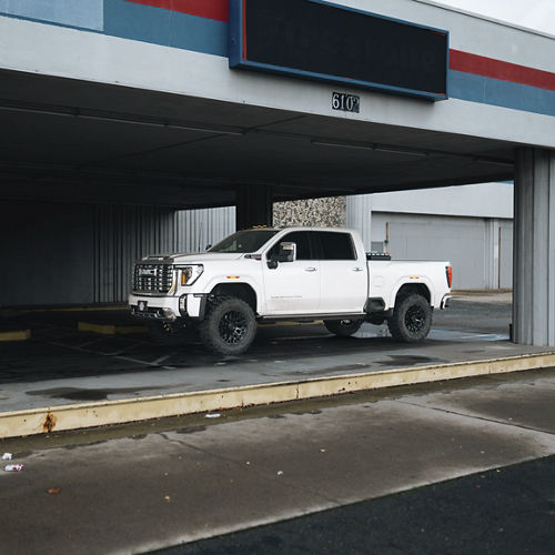 2023 GMC Sierra Denali