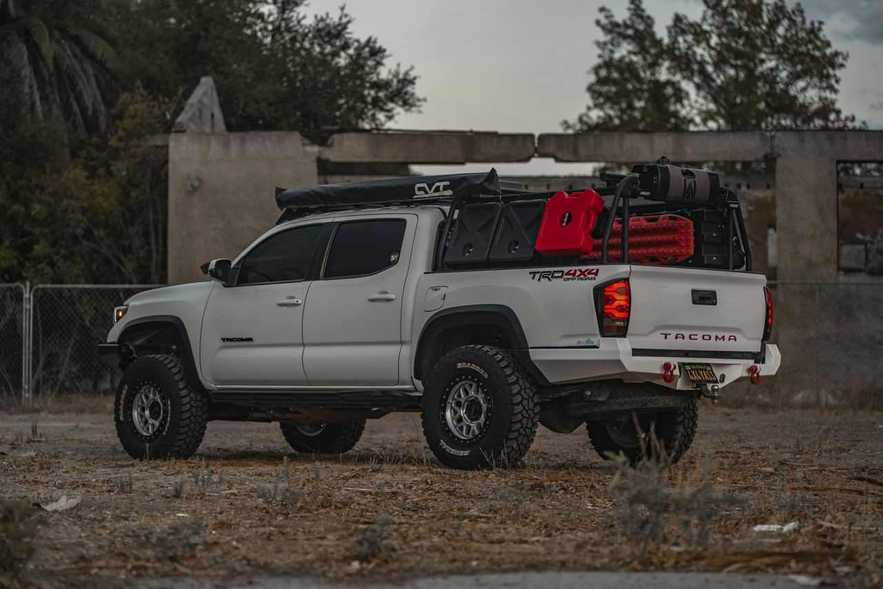 2017 Toyota Tacoma - KMC GRS - Machined | KMC Wheels