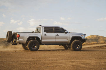 2016 Toyota Tacoma - KMC LOBO - Blue | KMC Wheels