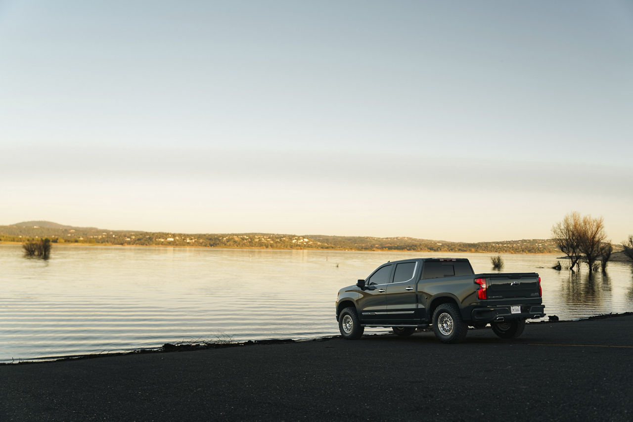 2025 Chevrolet Silverado