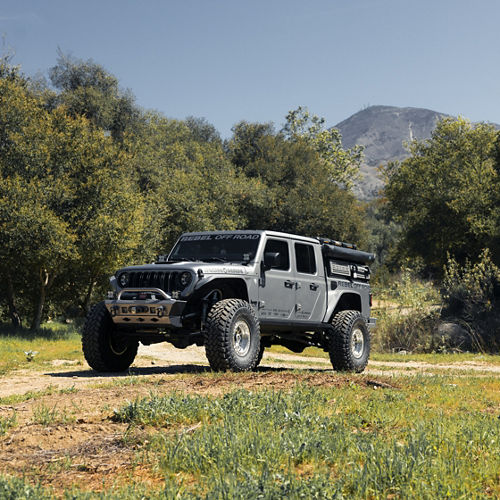 2024 Jeep Gladiator