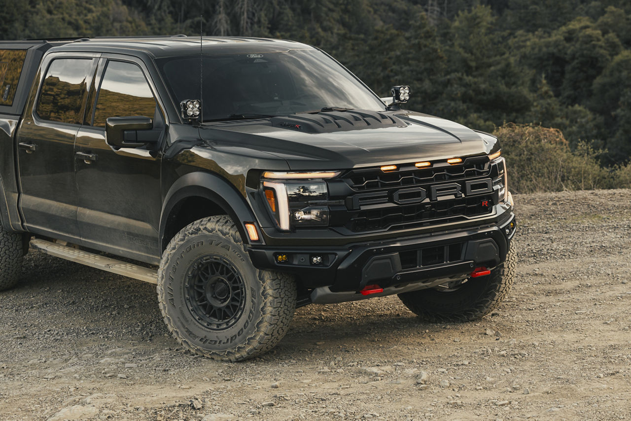 2025 Ford F150 Raptor R