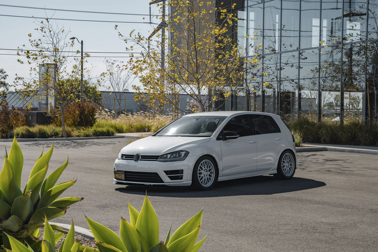 2016 Volkswagen Golf R