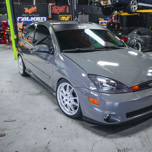 2004 Ford Focus SVT