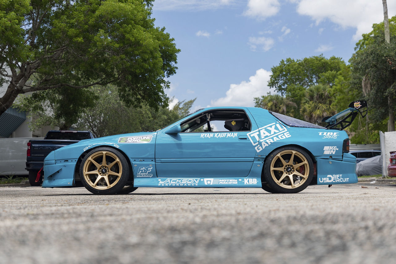 1990 Mazda RX7 - Motegi BATTLE - Gold | Motegi Wheels