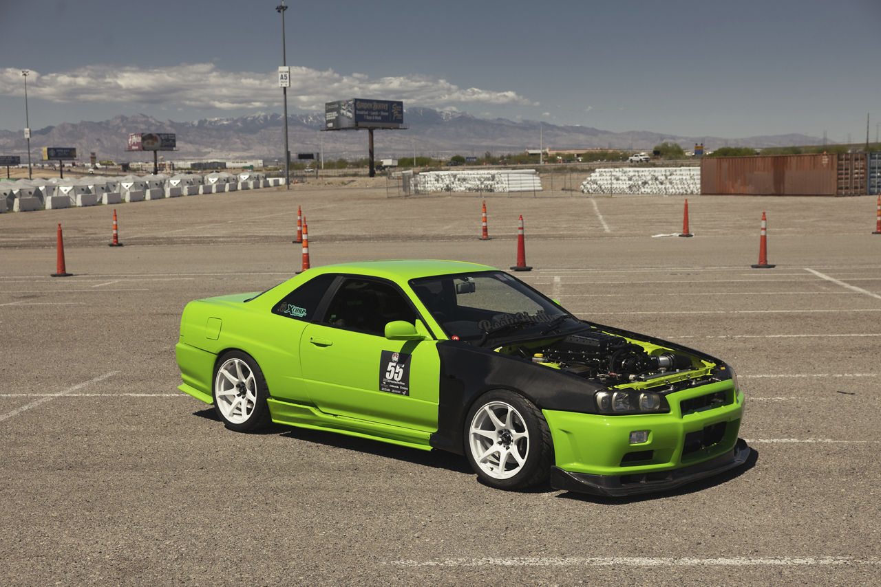 2000 Nissan Skyline