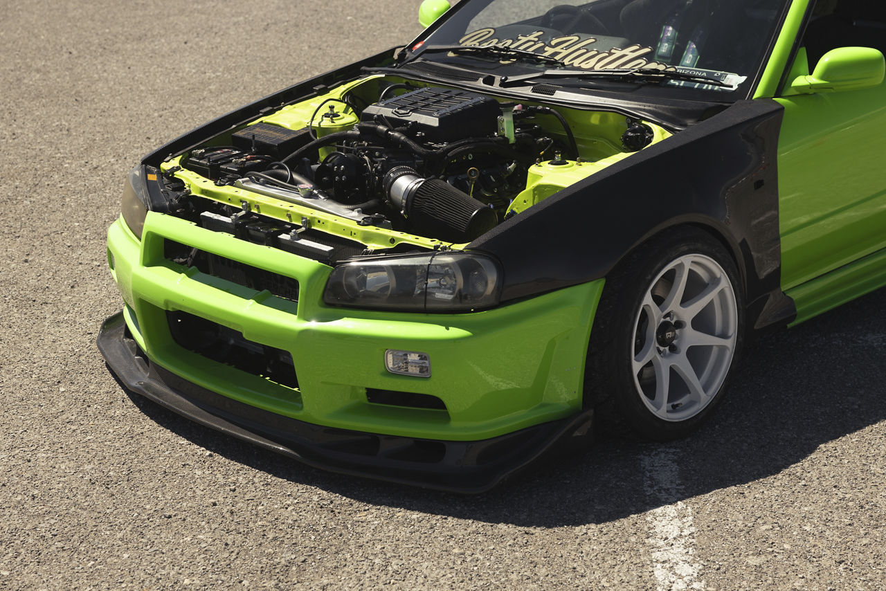 2000 Nissan Skyline