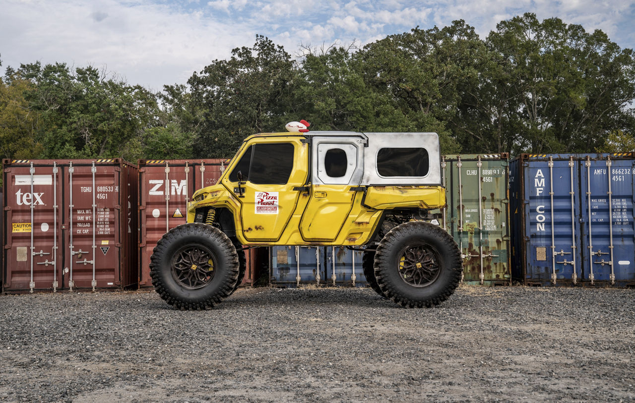 2023 CanAm Defender