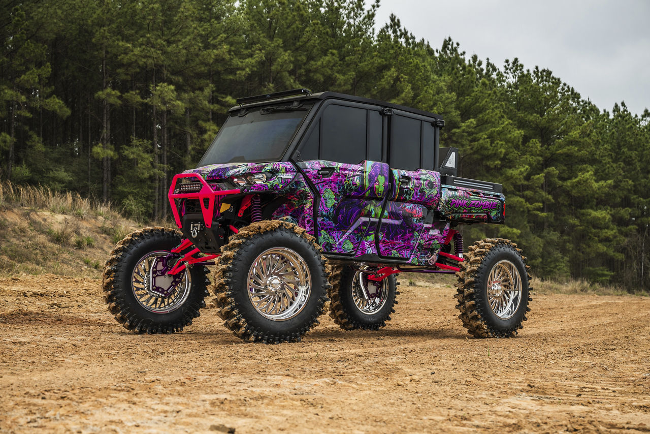 2023 CanAm Defender
