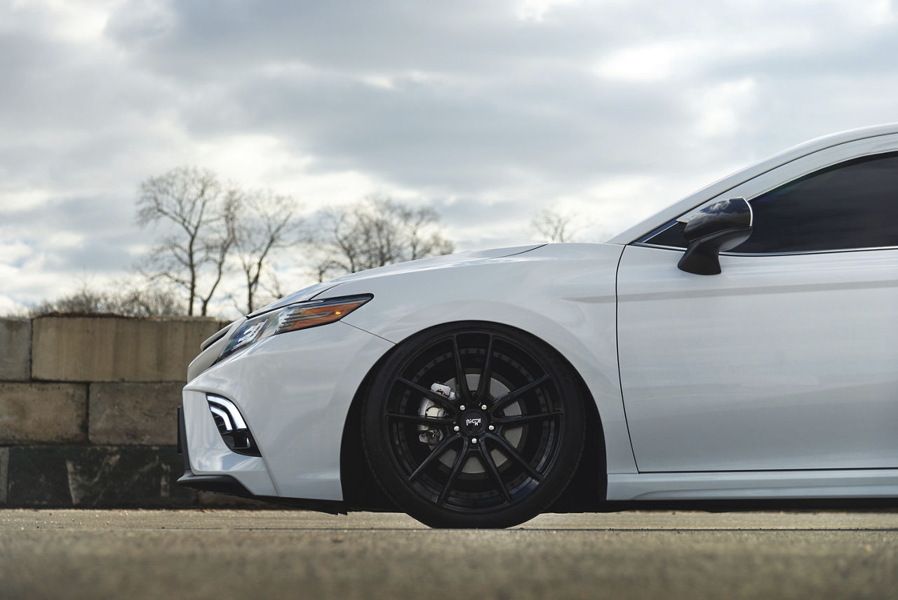 2021 Toyota Camry - Niche DFS - Black | Wheel Pros