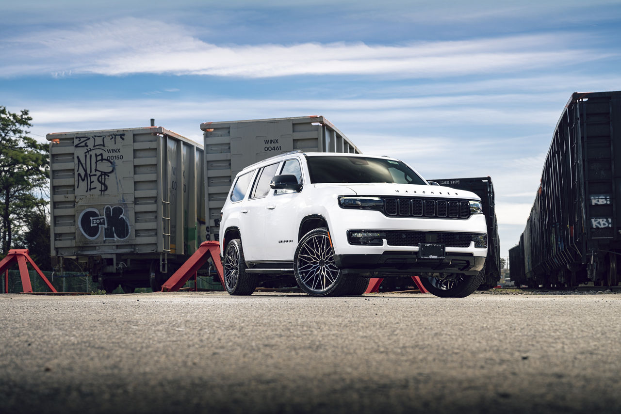 2023 Jeep Grand Wagoneer