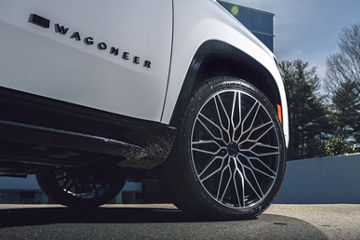 2023 Jeep Grand Wagoneer