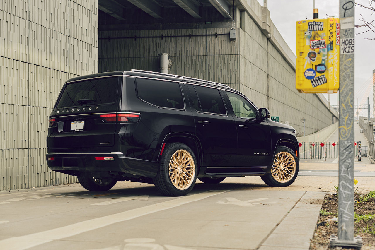 2023 Jeep Grand Wagoneer
