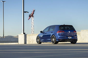 2015 Volkswagen Golf R