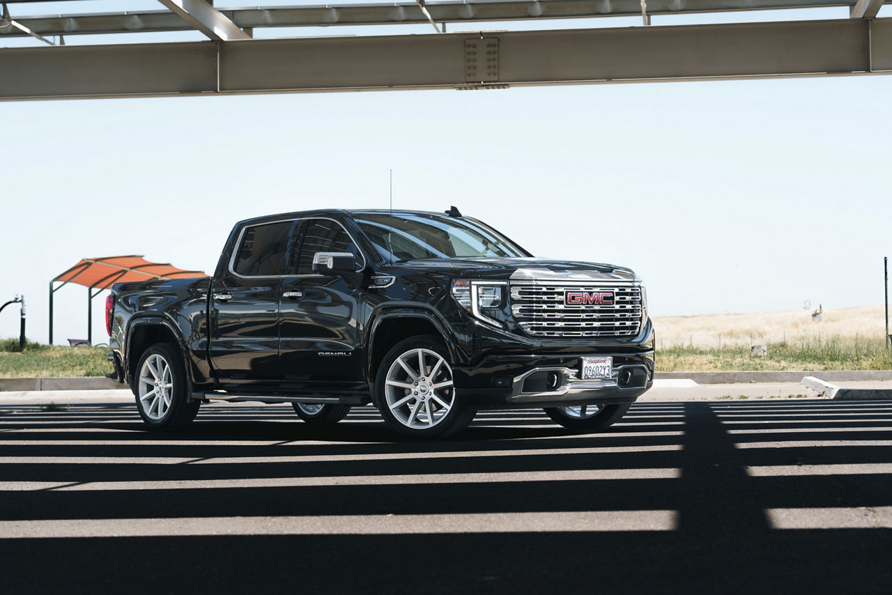 2024 GMC Sierra Denali