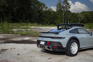 2023 Porsche 911  Dakar