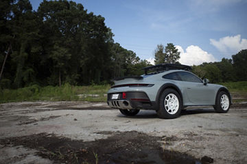 2023 Porsche 911  Dakar