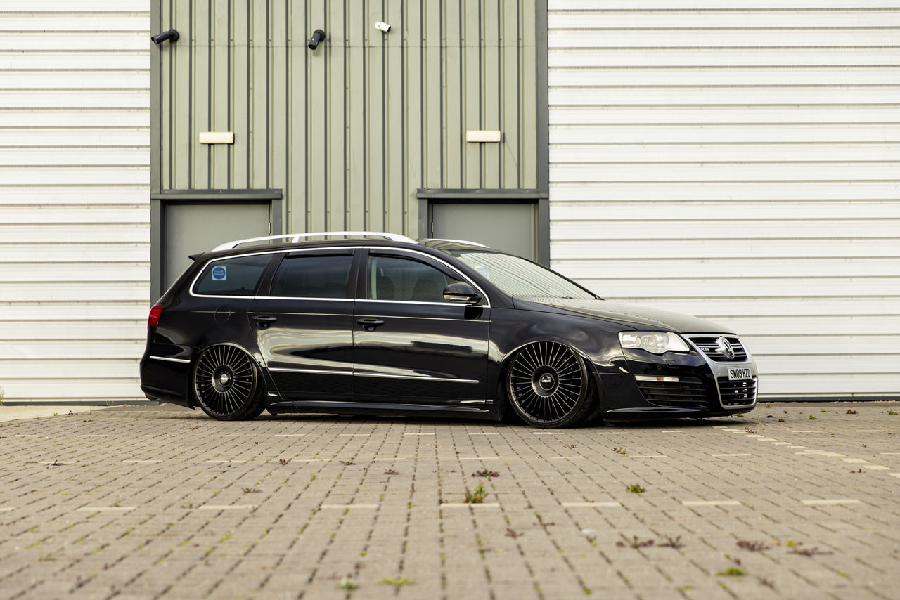 2009 Volkswagen Passat R36