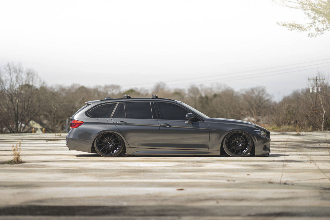 2018 BMW 330i X-Drive
