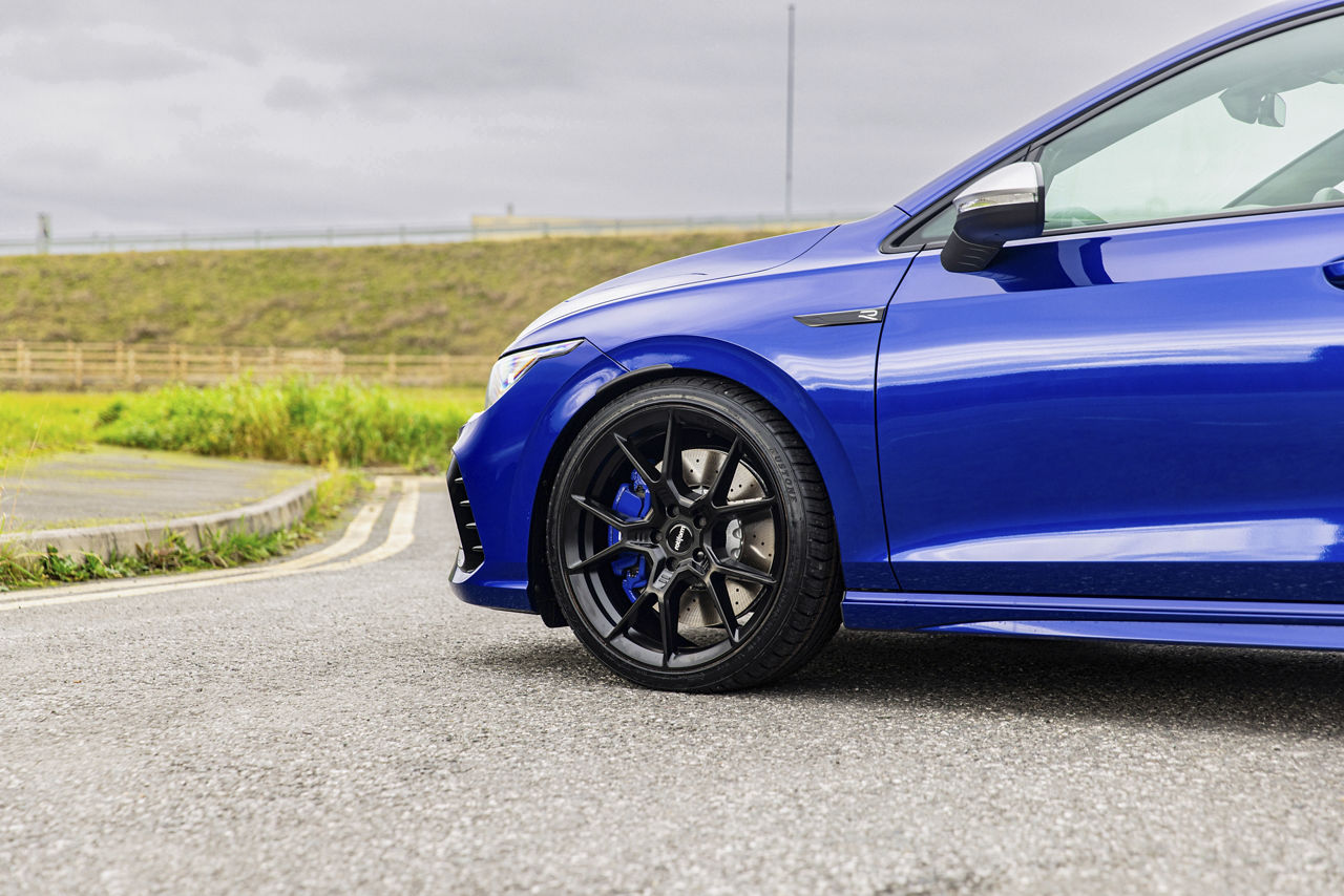 2023 Volkswagen Golf R