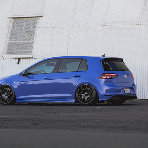 2017 Volkswagen Golf R