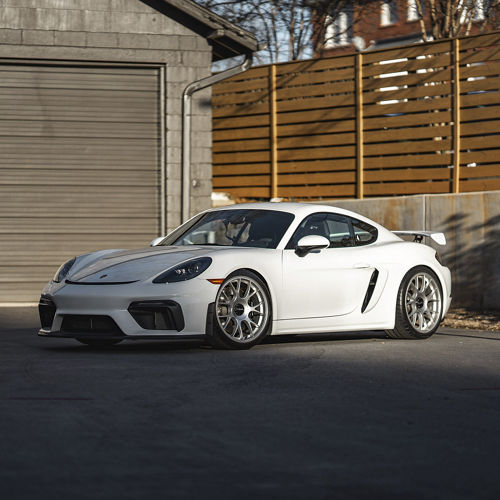 2023 Porsche 718 GT4