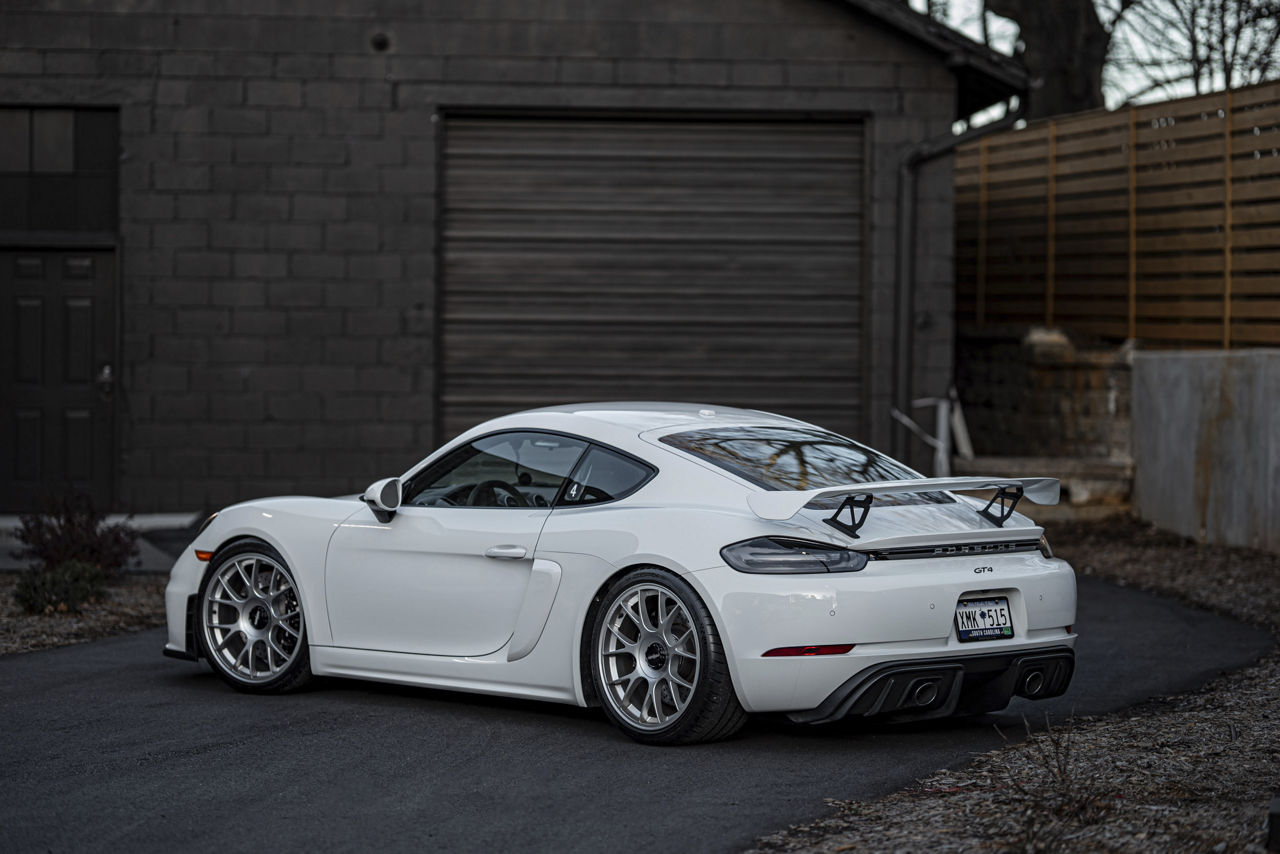 2023 Porsche 718 GT4