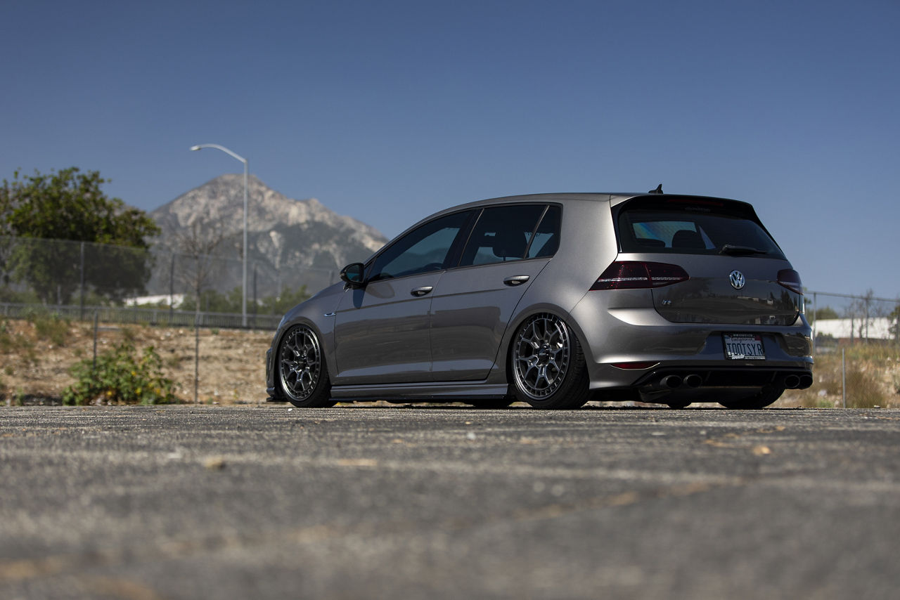 2015 Volkswagen Golf R