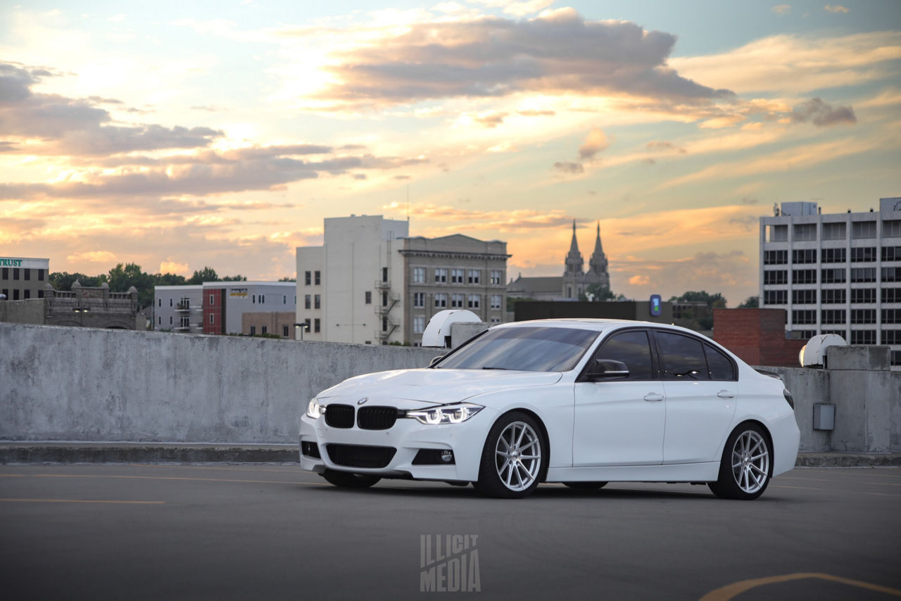 2018 BMW 330i - TSW BATHURST - Silver | TSW Alloy Wheels