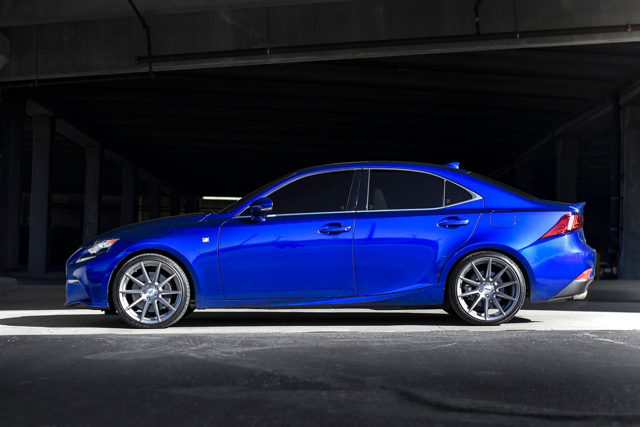 2019 Lexus IS
