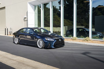 2022 Lexus IS
