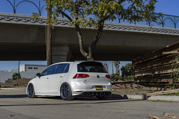 2016 Volkswagen Golf R