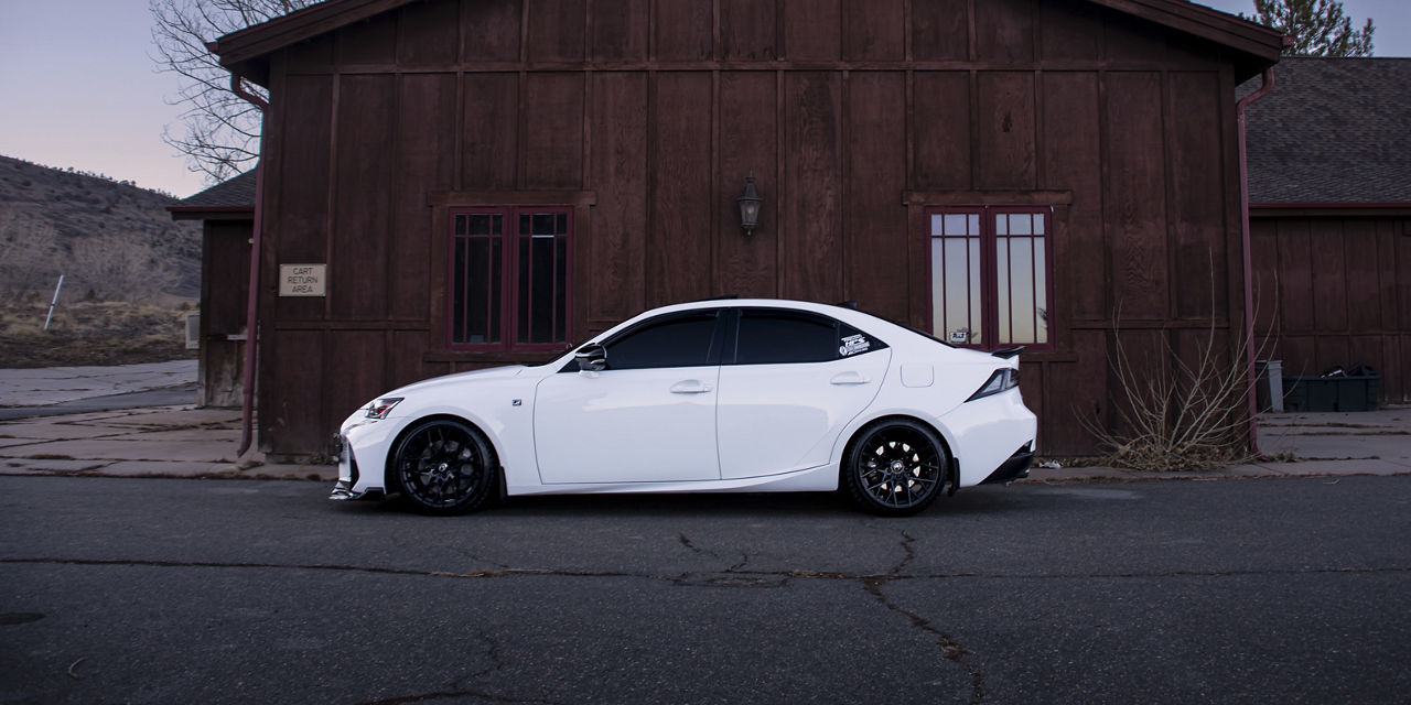 2020 Lexus IS